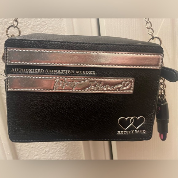 Black Betsey Johnson XO Bank of Love crossbody bag or cosmetics case. - Picture 2 of 8